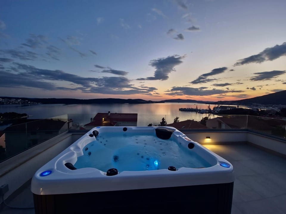 Hot Tub, Sunset