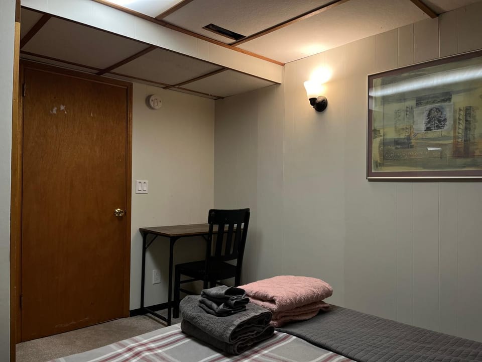 West Seattle 2BR Easy Access to Stadiums & Downtown House in Seattle