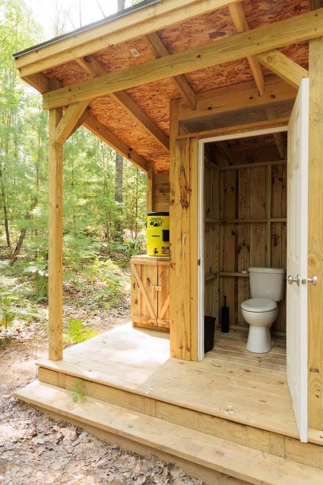 Ilex Forest Retreat Camp Azalea Luxury tent in Michigan
