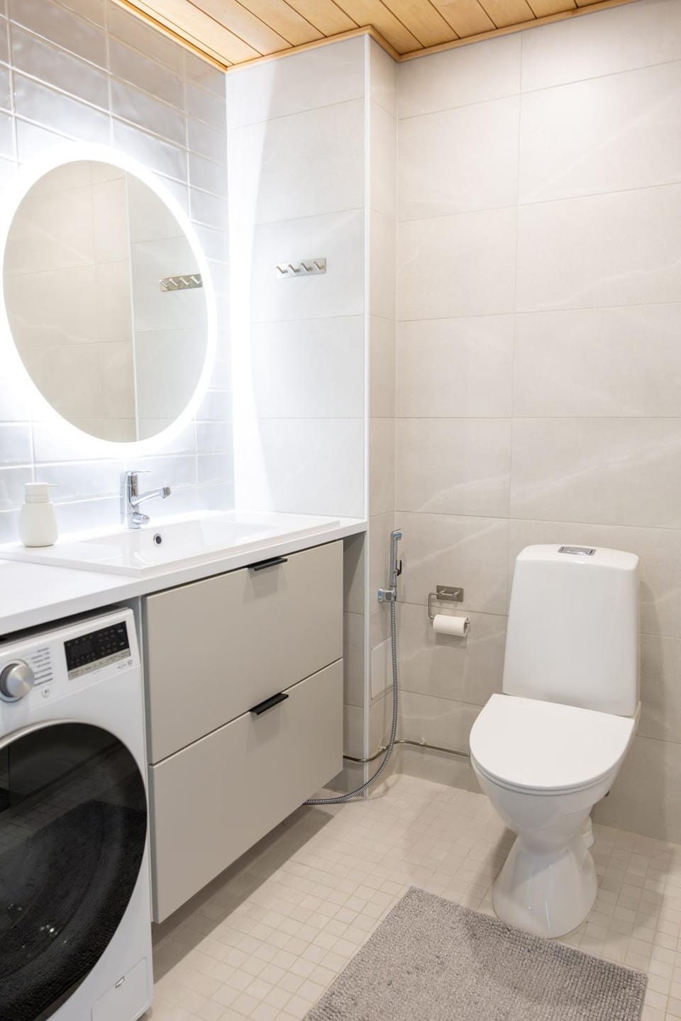 Toilet, Bathroom