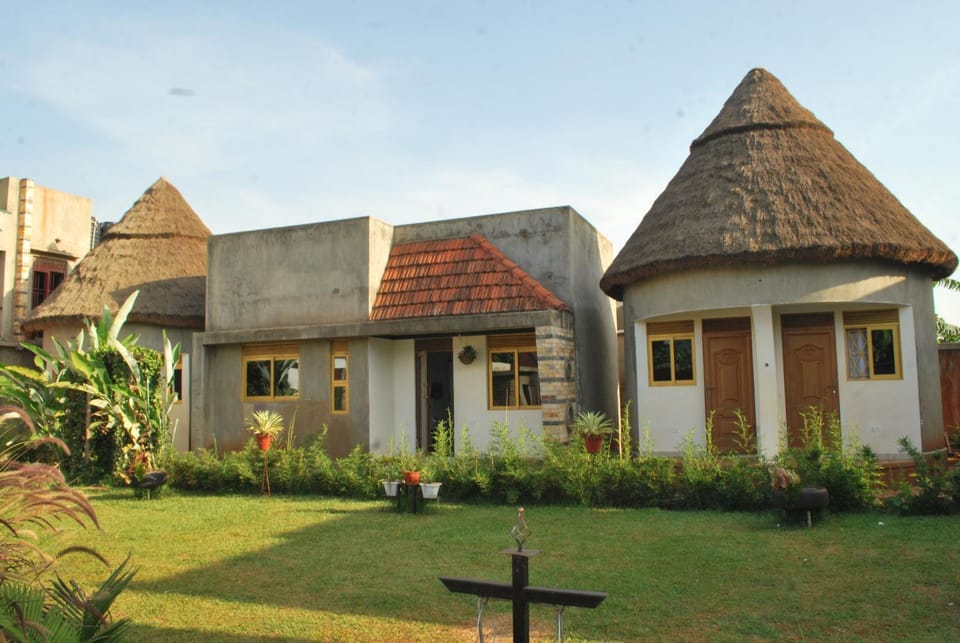 Property building, Garden, Garden view