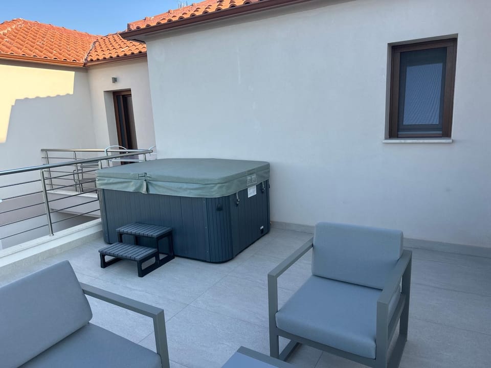 View (from property/room), Balcony/Terrace