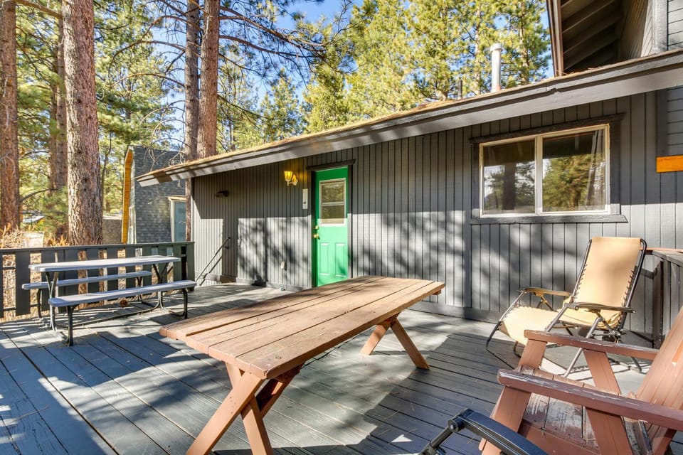 2 Mi to Lake & Skiing: Big Bear Family Cabin Cabin in Big Bear