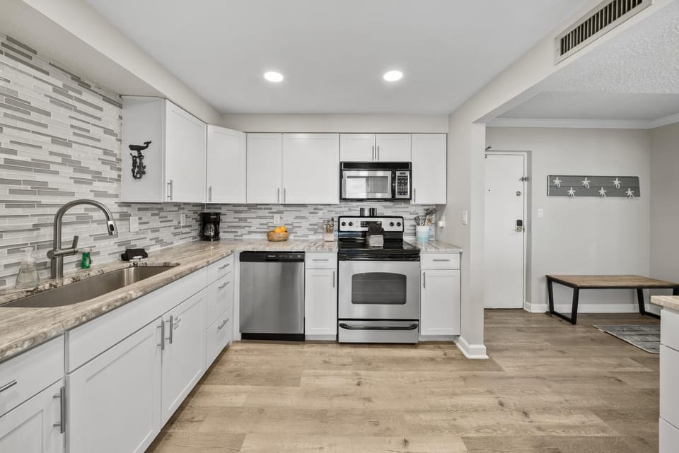 Enclave 403a by Gulf Tide Vacation Rentals House in Destin