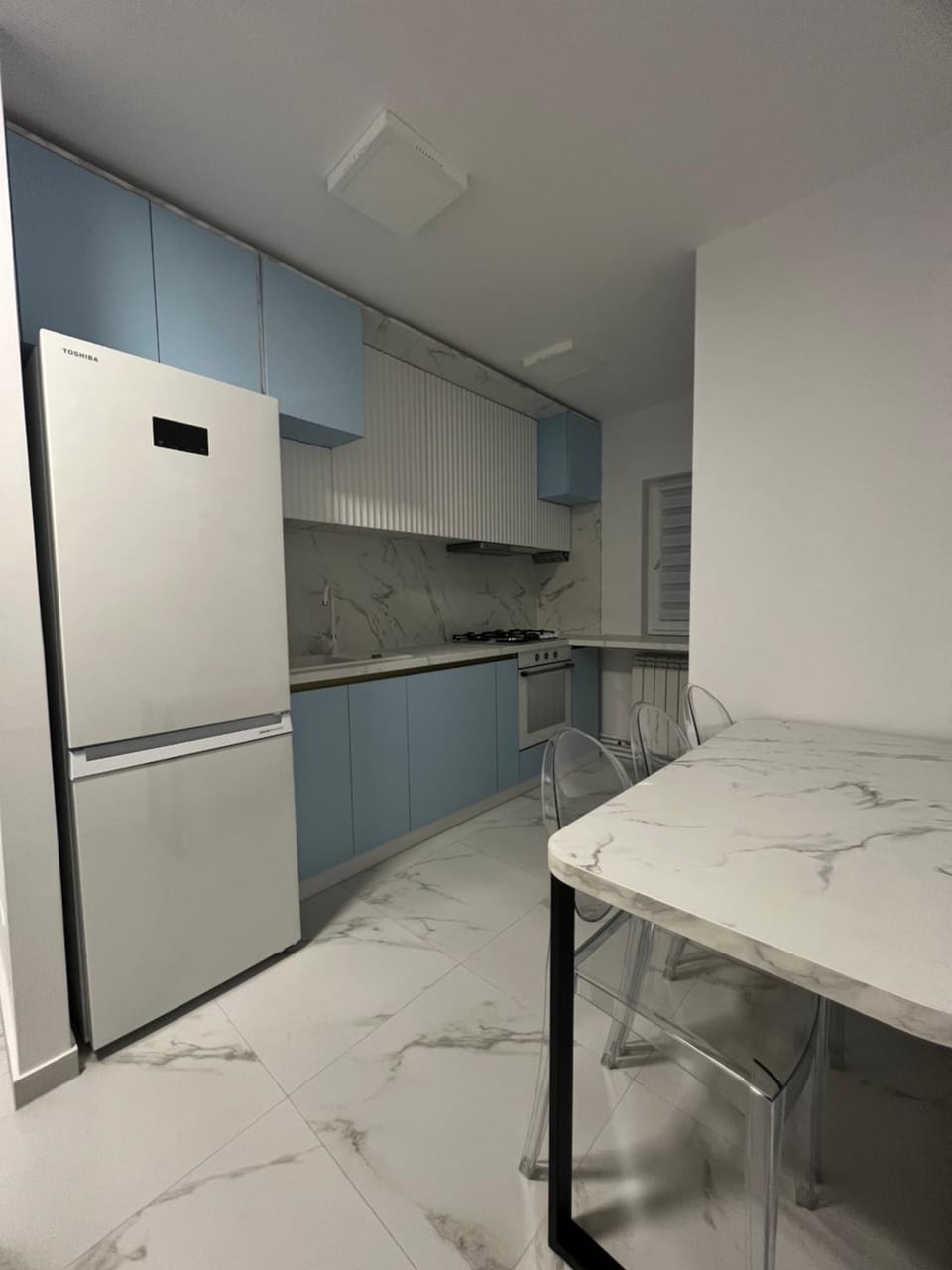 Kitchen or kitchenette, oven, stove