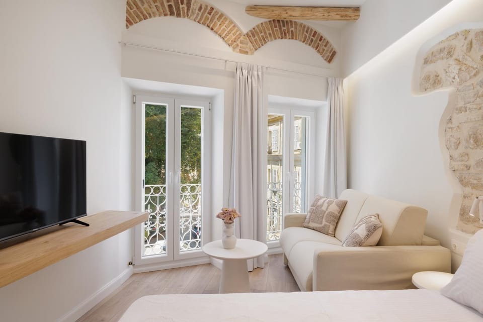 Celestial Suites-TOP LOCATION Apartment in Corfu