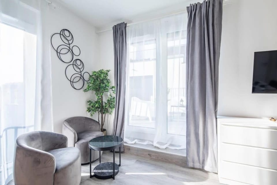 Fresh & Modern - with 2 balconies Apartment in Budapest
