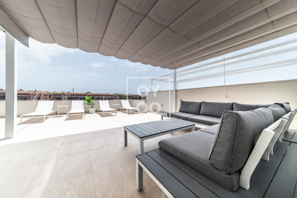 Balcony/Terrace, Seating area, sunbed