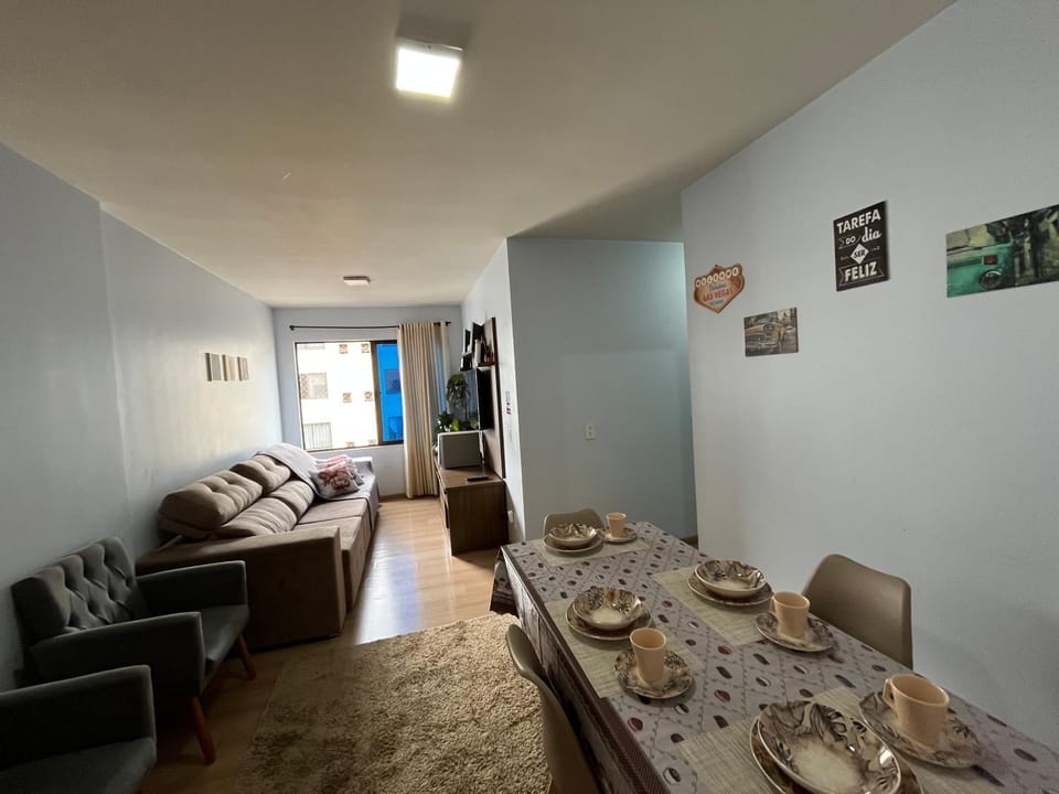 Apartamento Mobiliado com internet e ar condicionado no centro Apartment in Cascavel