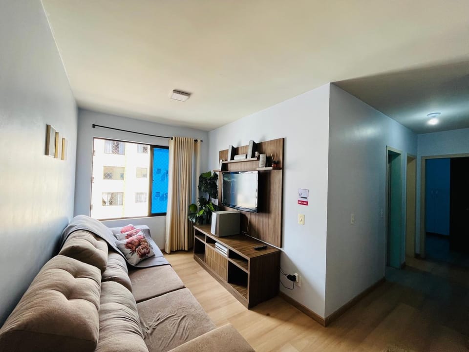 Apartamento Mobiliado com internet e ar condicionado no centro Apartment in Cascavel