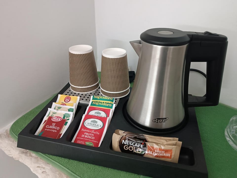 Coffee/tea facilities