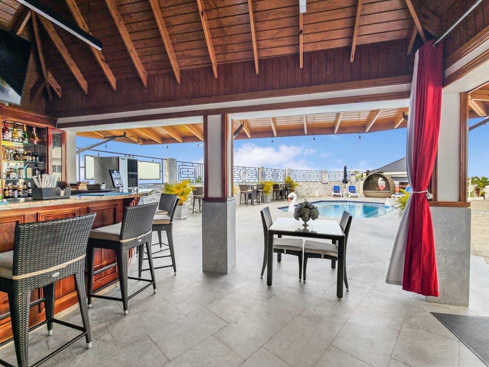 Hospitality Expert BTS 8 Pool Bar Inn in St. James Parish