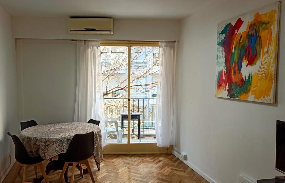 Living room, Dining area, air conditioner