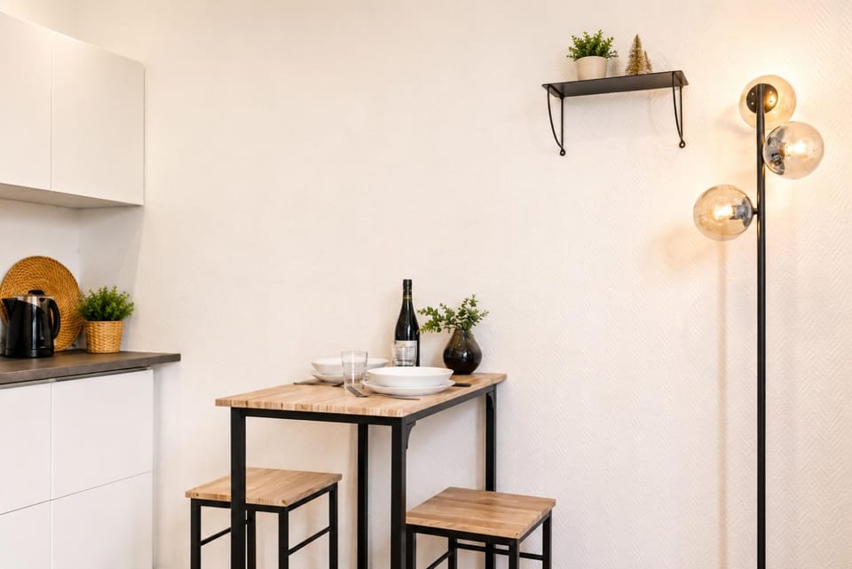 Sevres Cosy studio Apartment in Paris