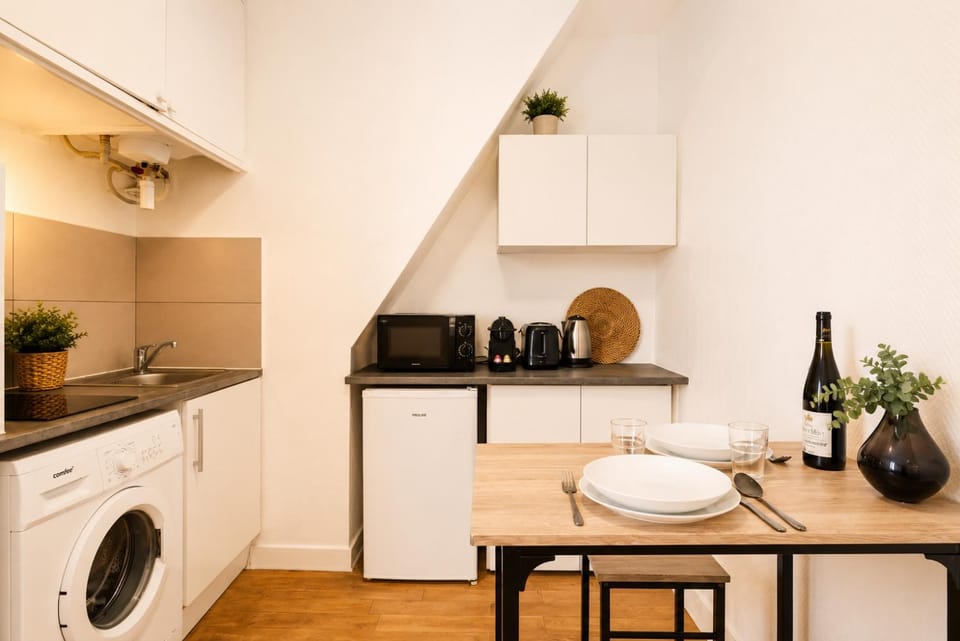 Sevres Cosy studio Apartment in Paris