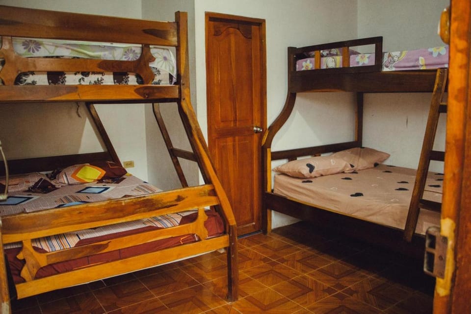 Habitaciones Diegomar Hotel in Montanita