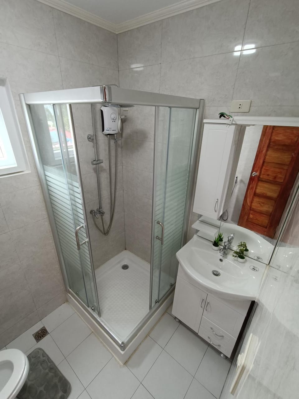 Glorioso Transient Apartment in Calabarzon