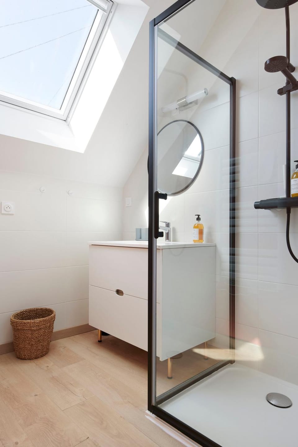 Shower, Bathroom