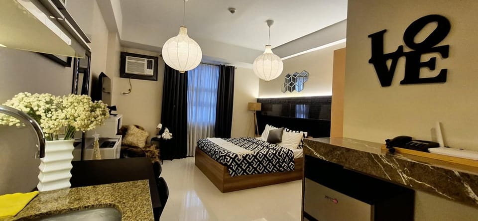 A&G Condotel Right Across NAIA T3 Apartment in Pasay