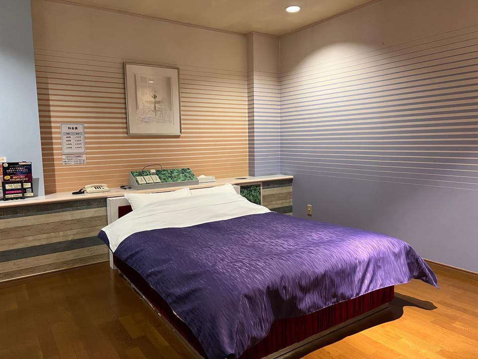 adult only ホテルシャルム Love hotel in Nagano Prefecture