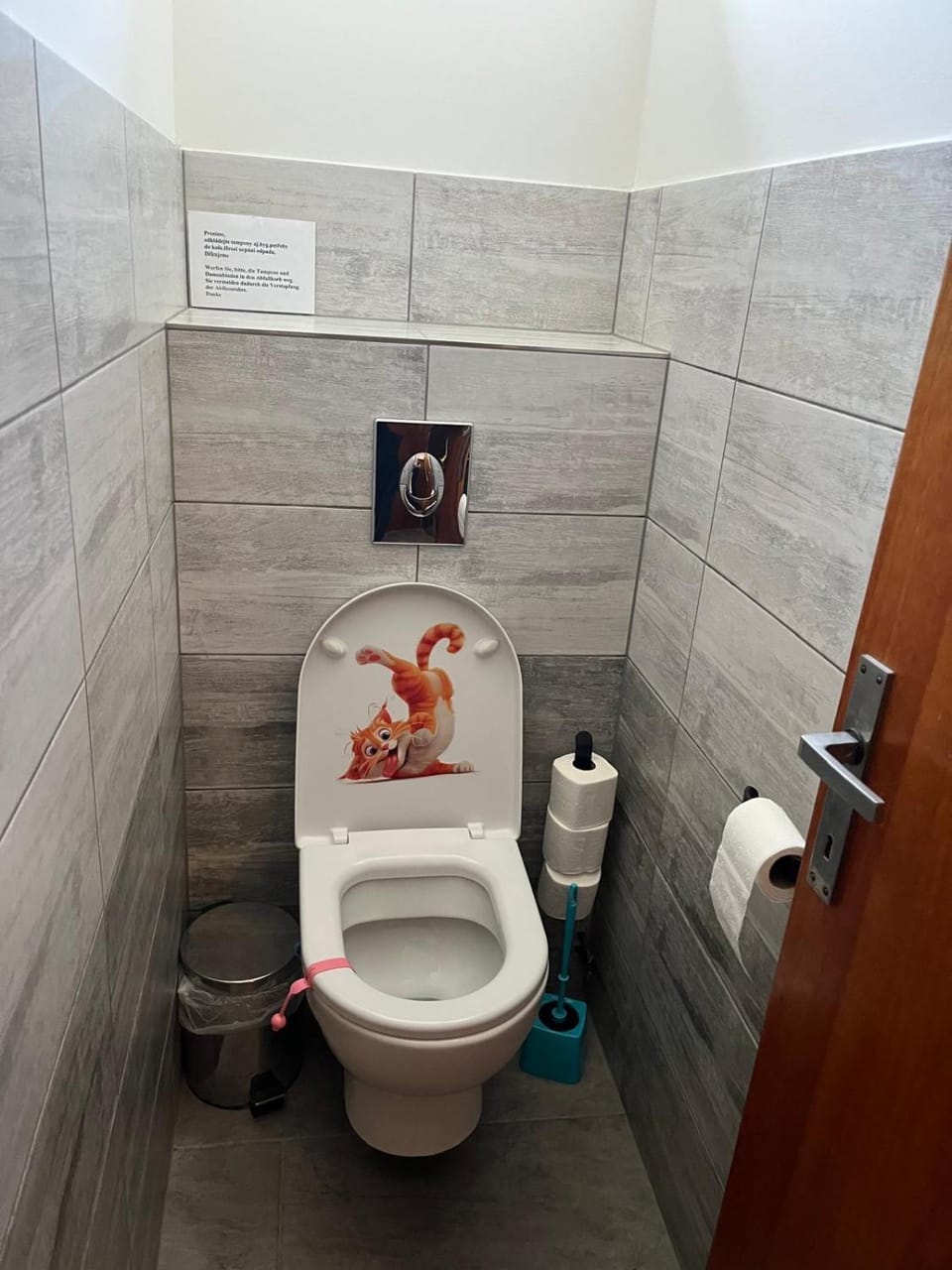 Toilet