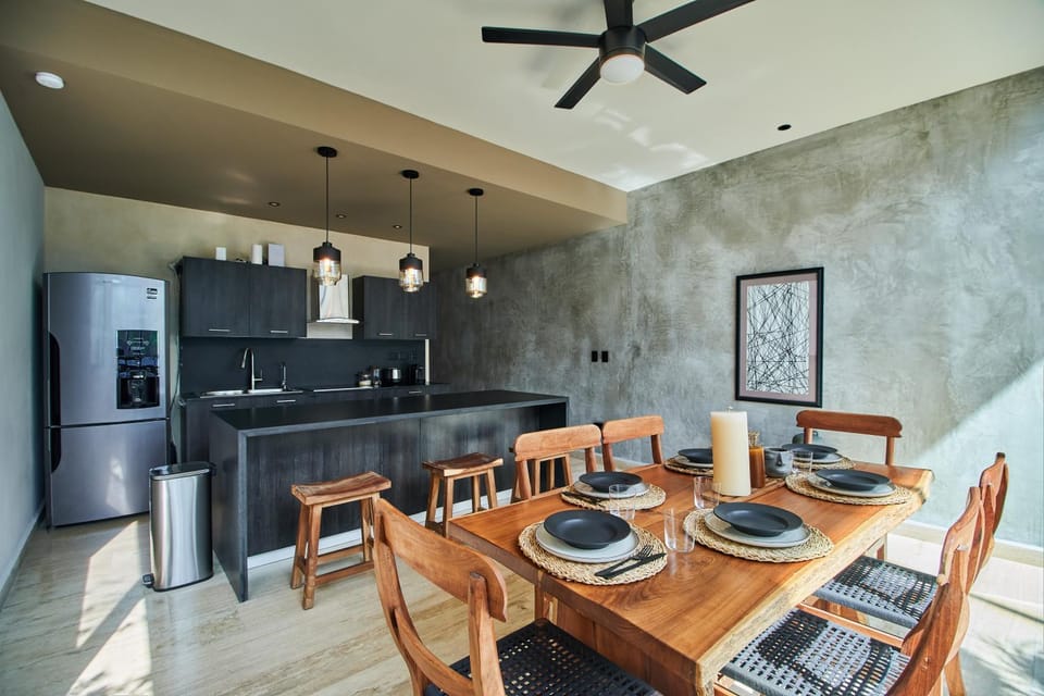 Kitchen or kitchenette, Food and drinks, Dining area, Food, minibar, oven, pet friendly, stove
