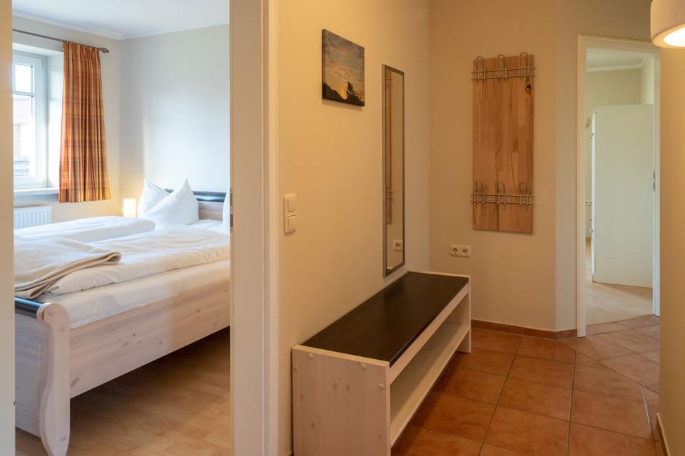 Haus Seeschwalbe - Wohnung Schwalbennest Apartment in Lower Saxony, Germany