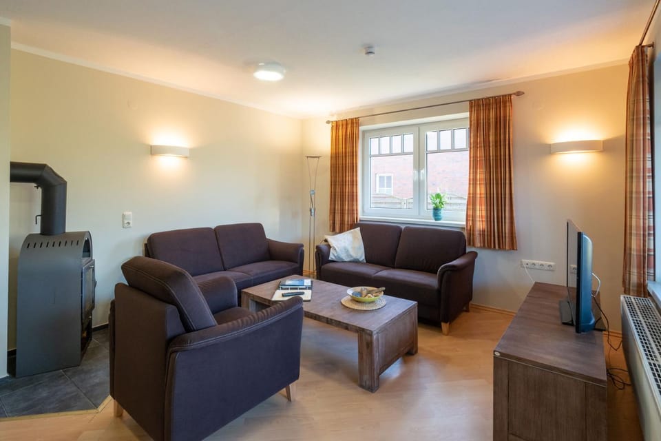 Haus Seeschwalbe - Wohnung Schwalbennest Apartment in Lower Saxony, Germany