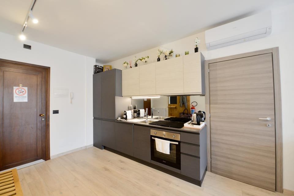 Casa vacanze Lucia SVETLANA Apartment in Province of Brescia
