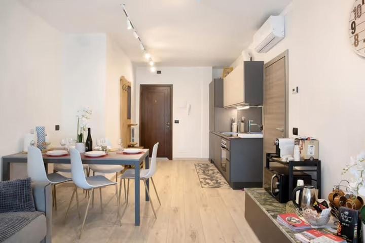 Casa vacanze Lucia SVETLANA Apartment in Province of Brescia