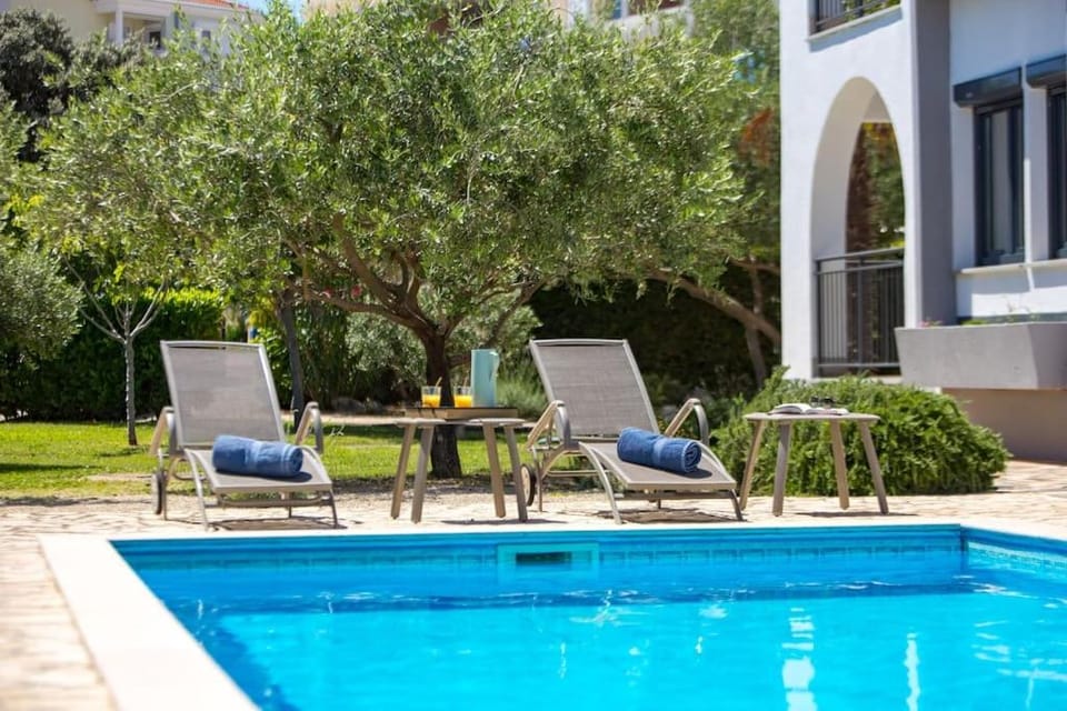 Premium Villa - pool, big garden, seaside town Villa in Krk