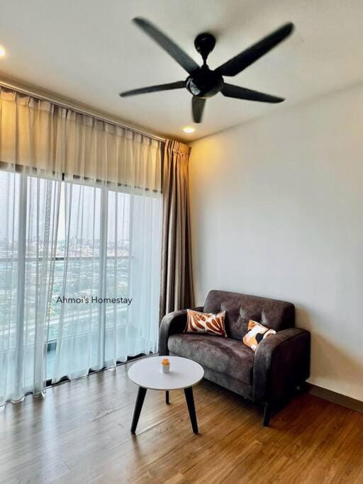 Landmark Residence 1 - Studio for two, Pool View, Nice View Apartment in Negeri Sembilan, Malaysia
