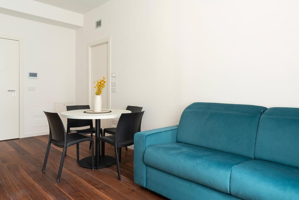 Santa Tecla Living Corti di Bayres 3 Apartment in Milan