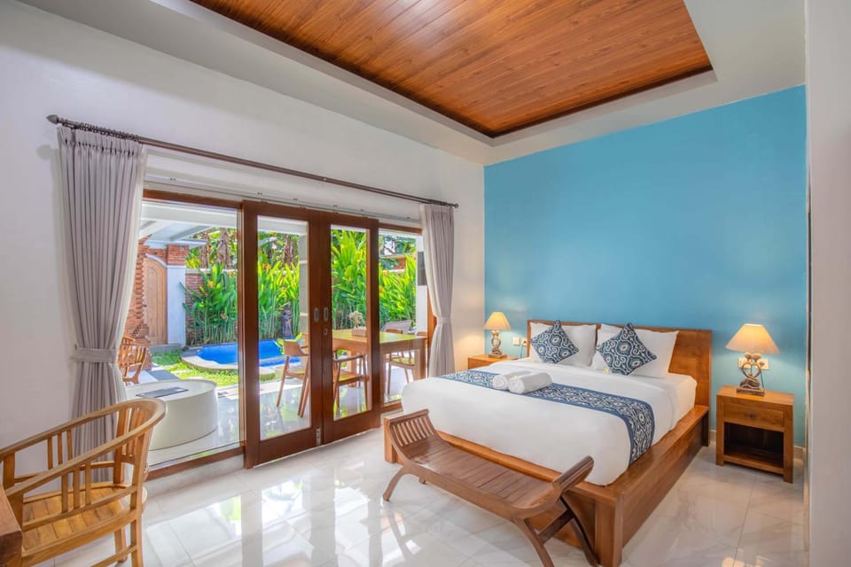 Bed, Photo of the whole room, Bedroom, Garden view
