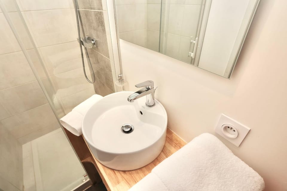L'indigo - Wifi - 400m centre Pontivy Apartment in Brittany