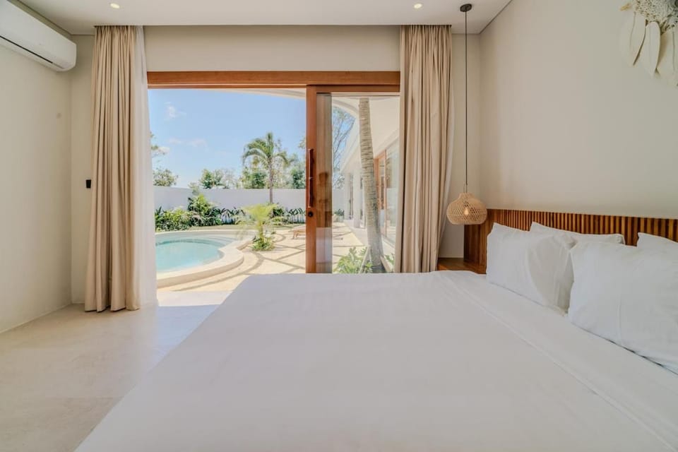 Tropical Bliss Charming 2-Bedroom Villa in Uluwatu Villa in Bali
