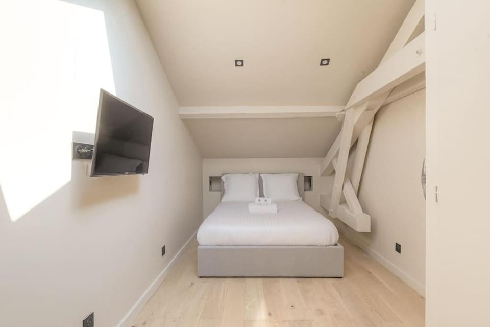 T3 spacieux en duplex, 2 chambres, Villeurbanne Apartment in Villeurbanne