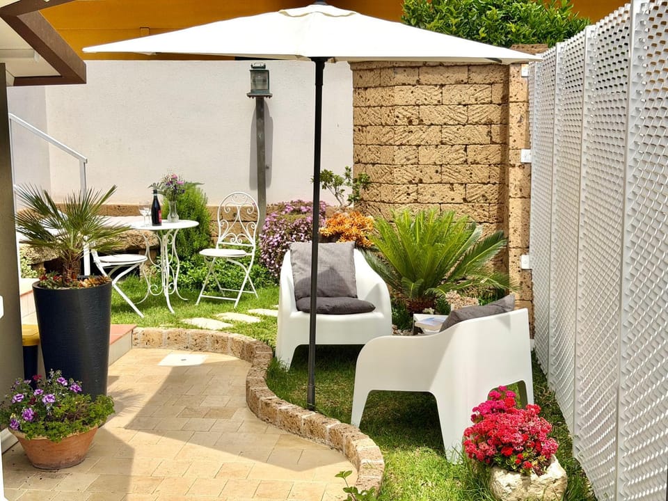 Casa Salmar 40 meters from the sandy beach with wifi House in Avola