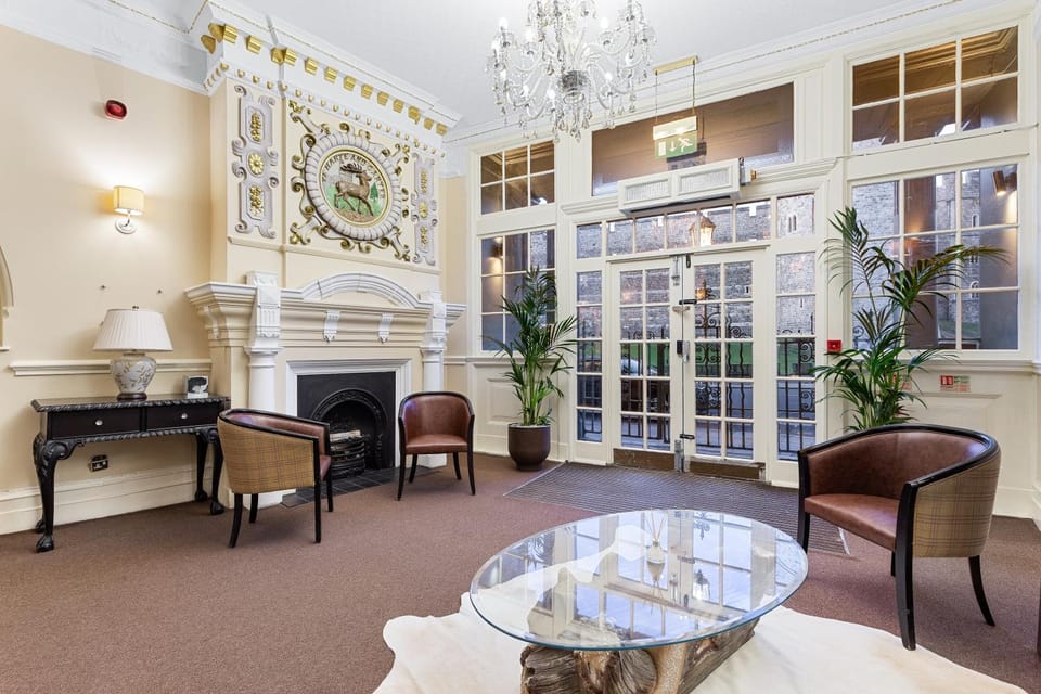 Seating area