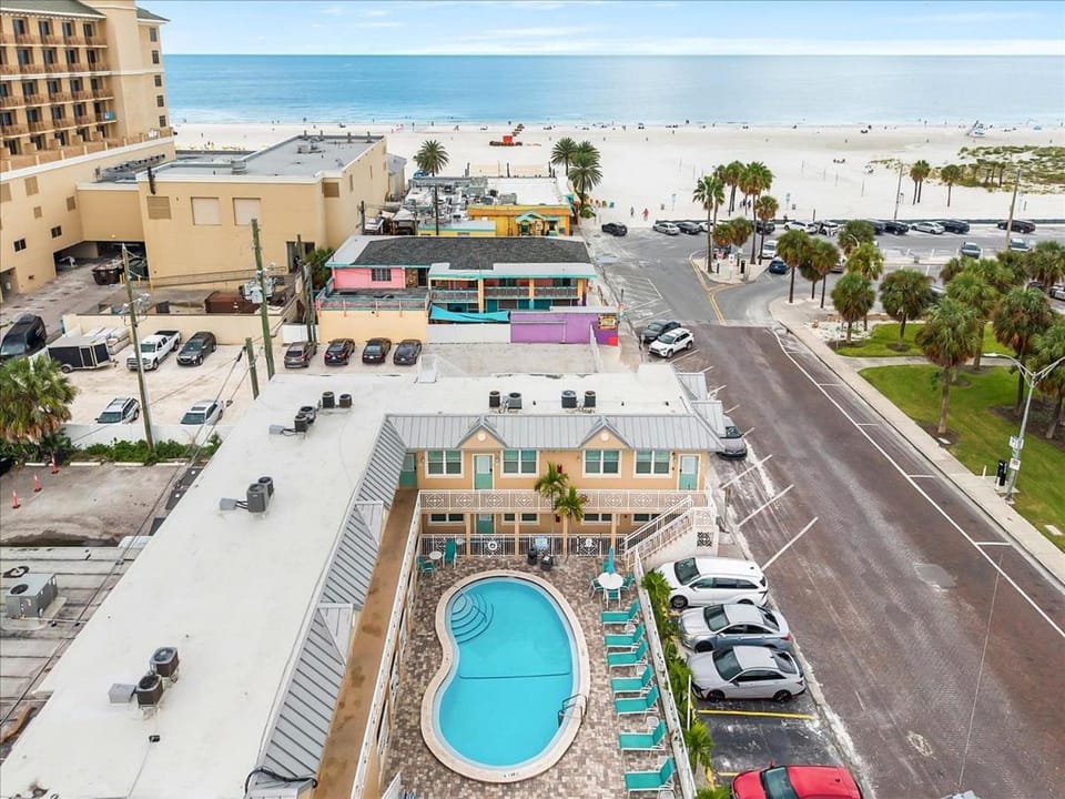 CBS 107 House in Clearwater Beach