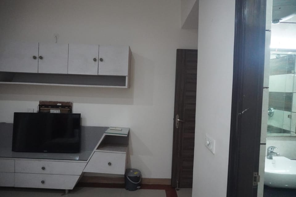 Welstays VIP Road Cozy 2BHK House in Punjab, India
