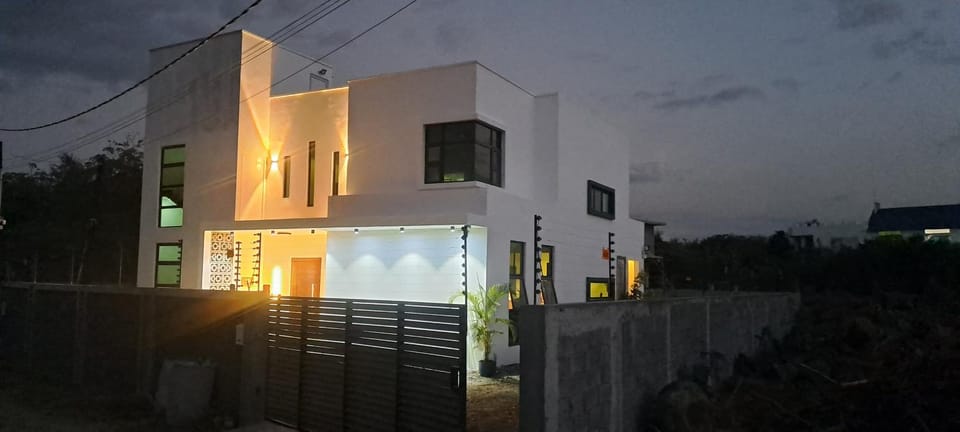 Property building, Night