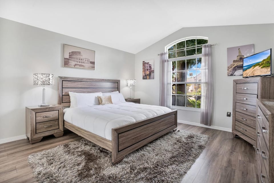Stunning Home Near Disney World House in Four Corners