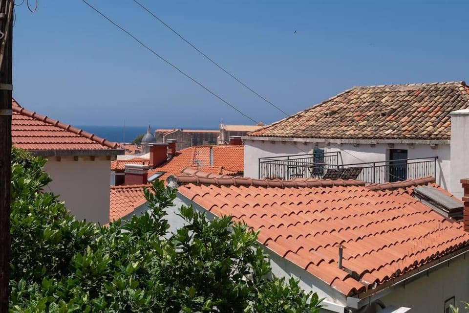 Apartments Anamarija Ploče Apartment in Dubrovnik