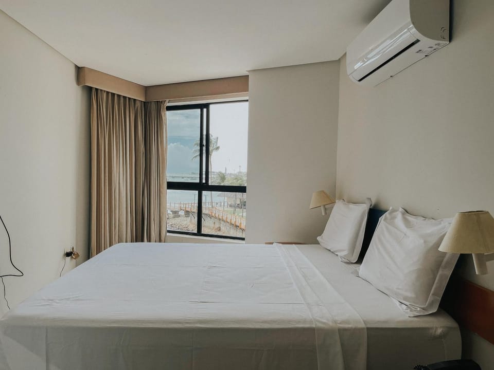 Conforto e Vista Maravilhosa no Hotel Iate Plaza Apartment in Fortaleza