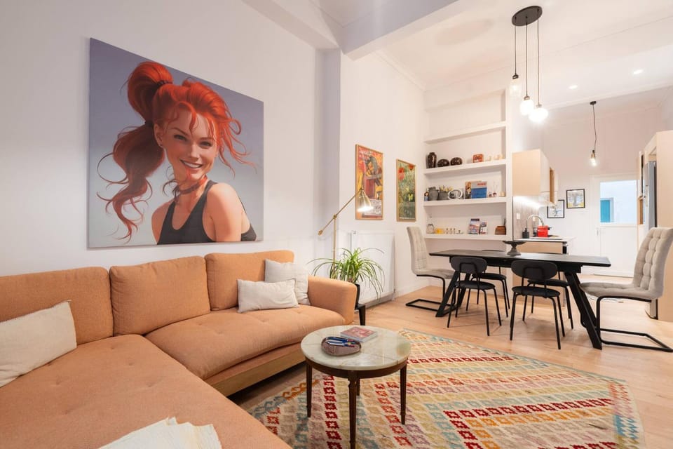 Communal lounge/ TV room, Living room