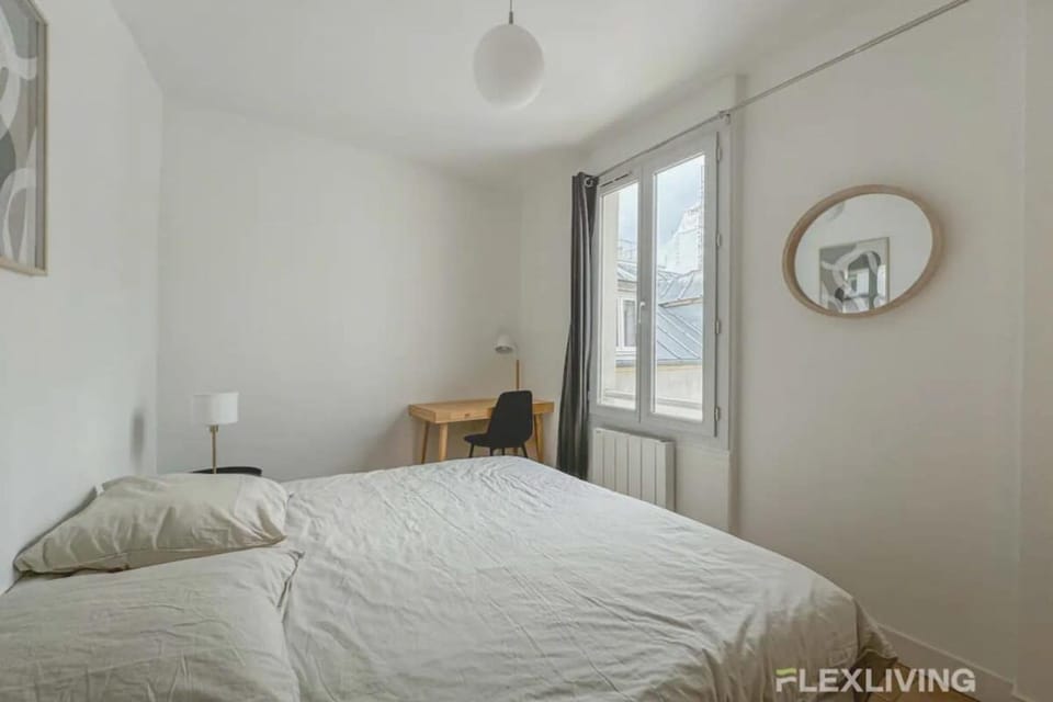 Flexliving - whole flat - Saint Martin Apartment in Paris