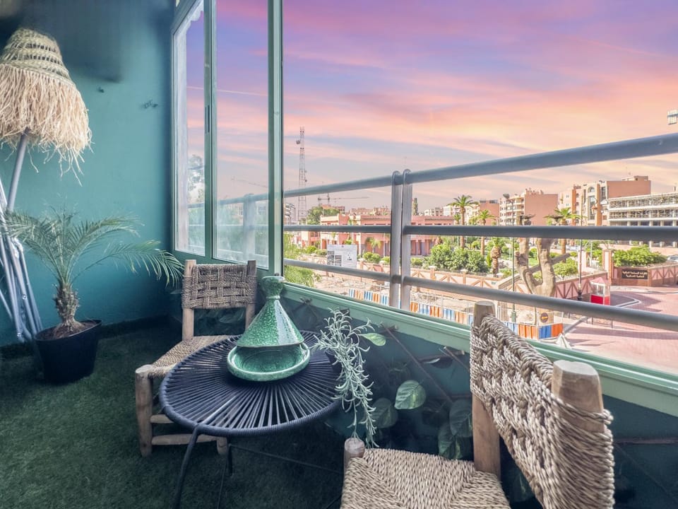 Balcony/Terrace, Balcony/Terrace