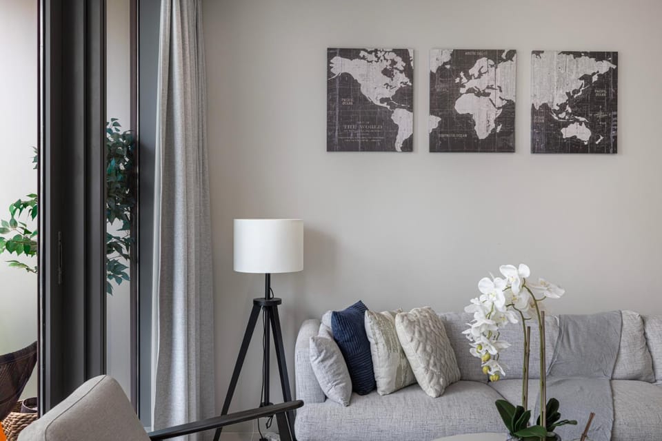 Living room, Decorative detail, Seating area