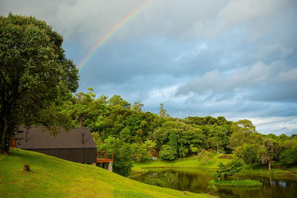 Property building, Natural landscape, Garden, Lake view